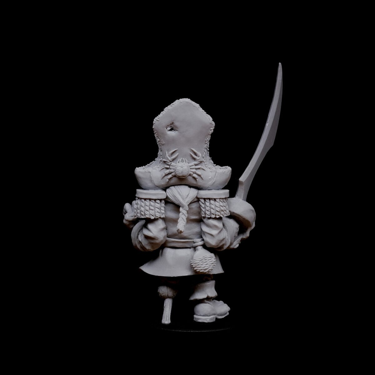 Nautilus Miniatures Unleashes Two New Fantasy Figures: Krill the Goblin Captain-3