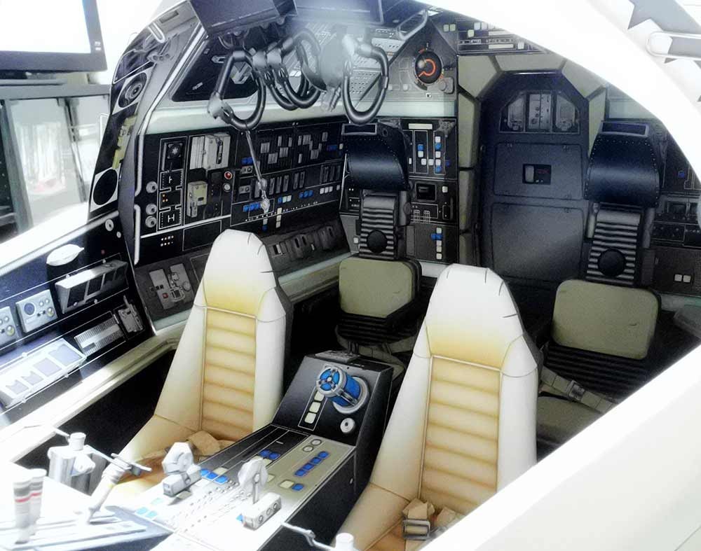 Paper Falcon Cockpit in 1/12 Scale