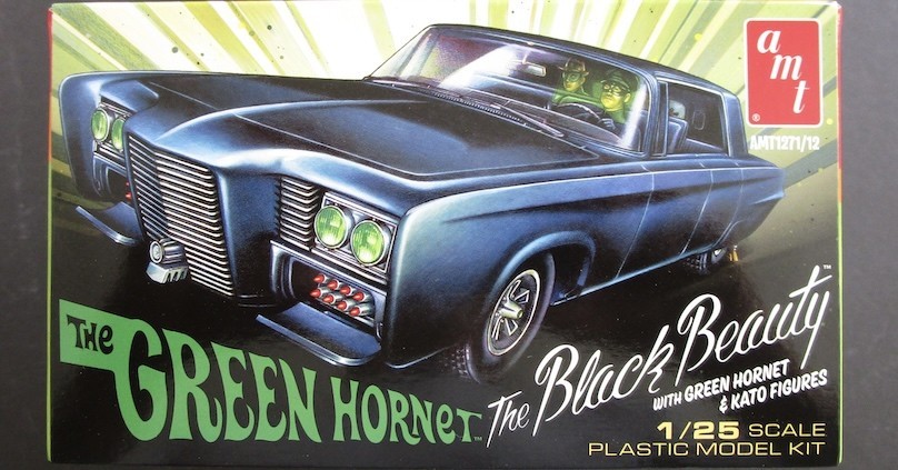 Round 2 Amt1271 The Black Beauty With Green Hornet & Kato Figures 