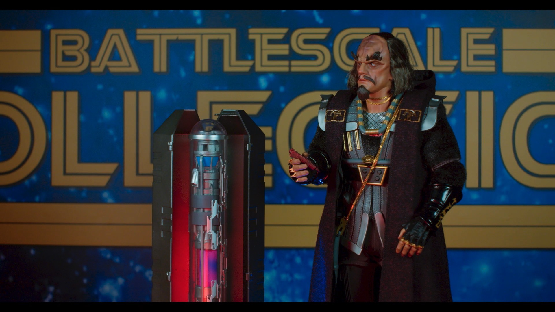 BattleScale Collectica's review of EXO-6's 1/6 Star Trek Commander Kruge